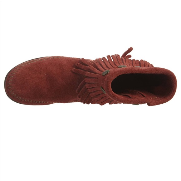 Minnetonka boots ❤️ - Picture 5 of 7